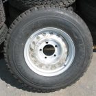 235 85 R16 Steel Wheel & Tyre Dunlop road Gripper NEW