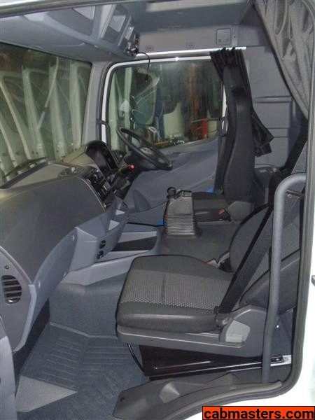 Mercedes Benz Axor 3335 heavy day cab for sale at Cabmasters