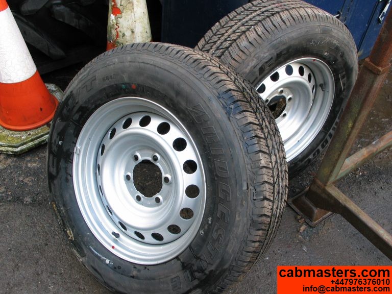 Hilux steel wheels