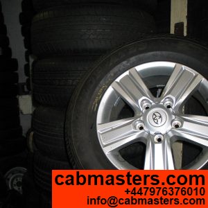 r18 v8 land cruiser wheels and tyres