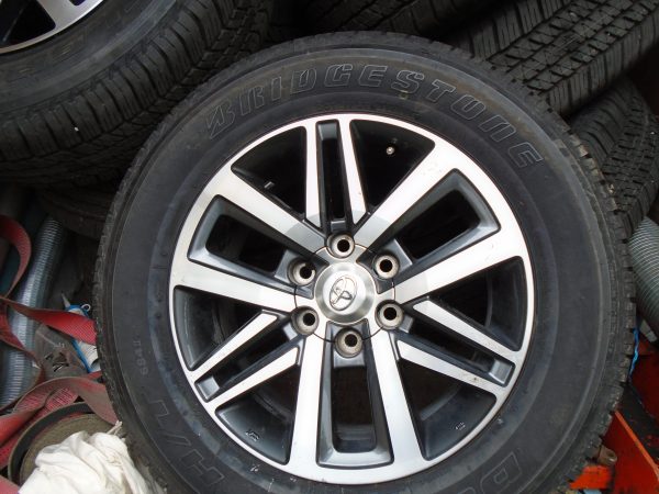 Hilux wheels 18 inch