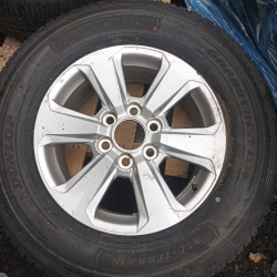 Toyota Land Cruiser 300 Series Alloy wheels and Tyres x5